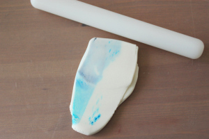 Повторення кроків для створення мармурової мастики