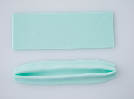 Виготовлення серединки банта з мастики